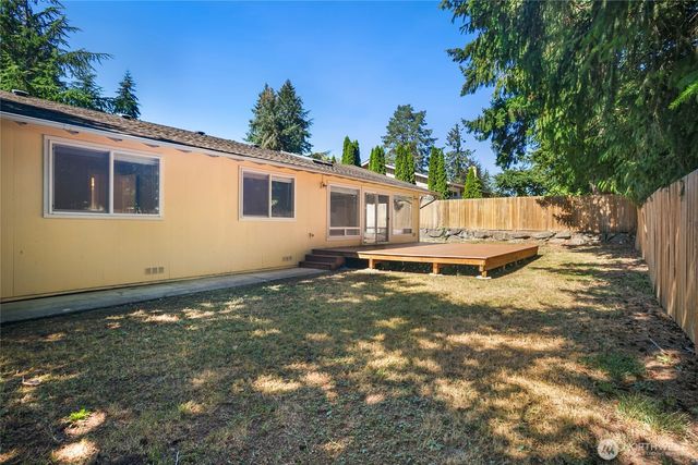1012 179th Place NE, Bellevue, WA 98008