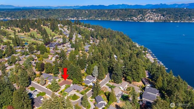 1012 179th Place NE, Bellevue, WA 98008