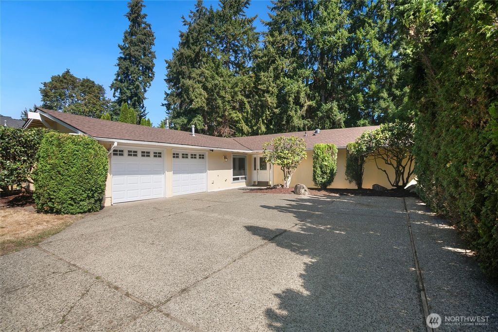 1012 179th Place NE, Bellevue, WA 98008