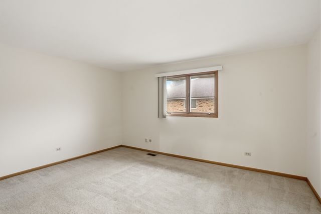 7221 W 154th Street, Orland Park, IL 60462