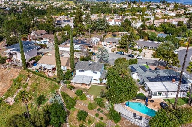 24308 Shrewsbury, West Hills (los Angeles), CA 91307