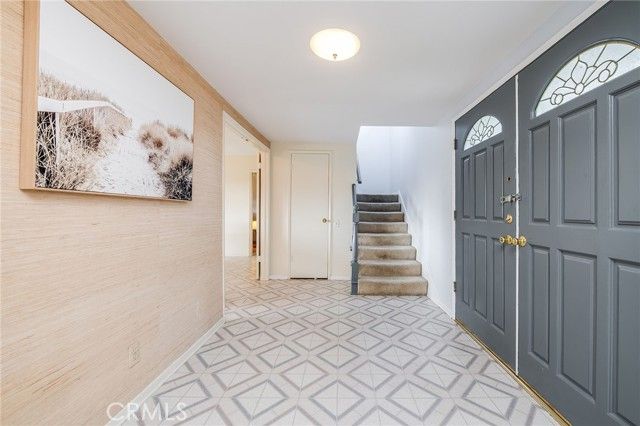 24308 Shrewsbury, West Hills (los Angeles), CA 91307