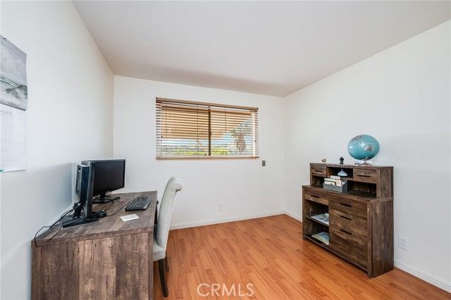 24308 Shrewsbury, West Hills (los Angeles), CA 91307