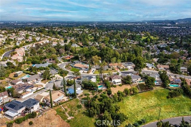 24308 Shrewsbury, West Hills (los Angeles), CA 91307