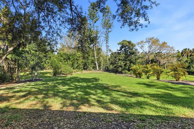 6519 WATERFORD CIRCLE, Sarasota, FL 34238