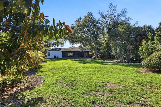 6519 WATERFORD CIRCLE, Sarasota, FL 34238