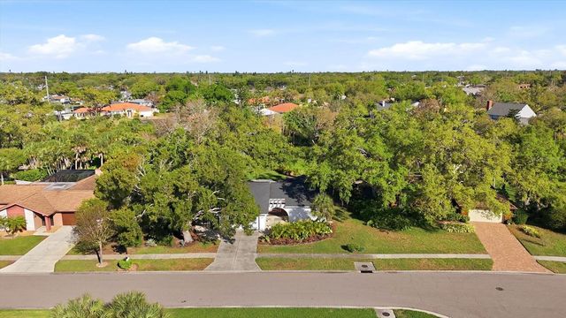 6519 WATERFORD CIRCLE, Sarasota, FL 34238