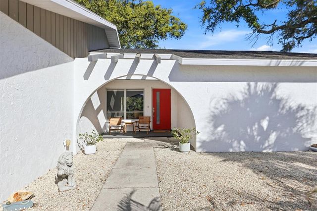 6519 WATERFORD CIRCLE, Sarasota, FL 34238