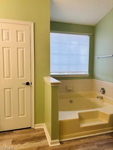 1355 Lake DR, Newport News, VA 23602