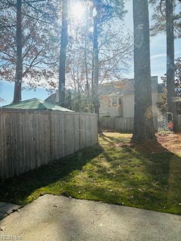 1355 Lake DR, Newport News, VA 23602