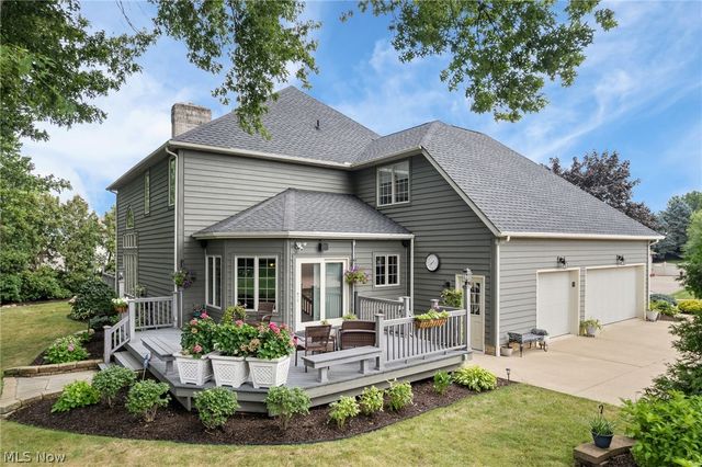 2912 Ironwood Drive, Akron, OH 44312