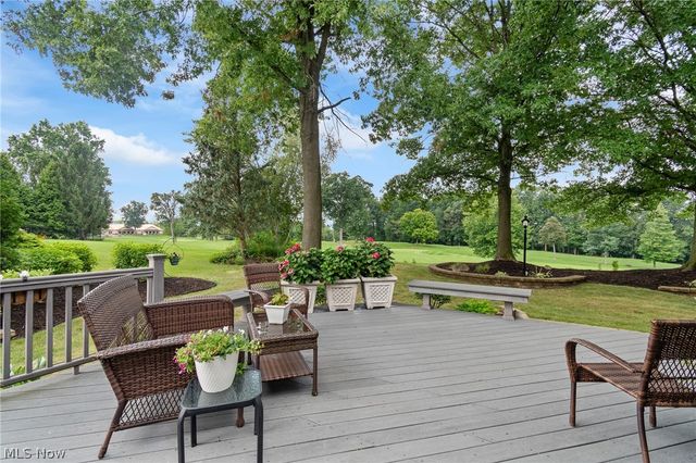 2912 Ironwood Drive, Akron, OH 44312
