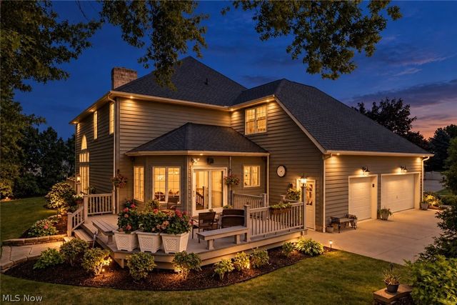 2912 Ironwood Drive, Akron, OH 44312
