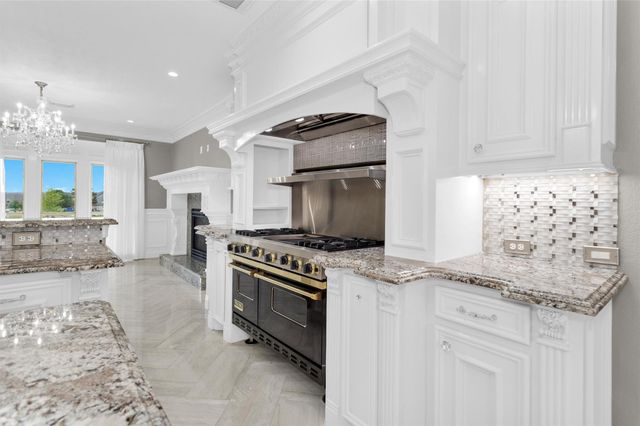 10887 Decatur Street, Willis, TX 77318