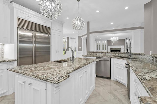 10887 Decatur Street, Willis, TX 77318
