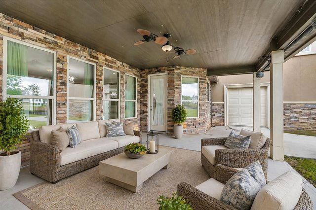 10887 Decatur Street, Willis, TX 77318