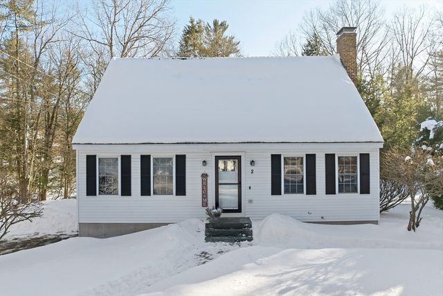 2 Celeste Terrace, Sandown, NH 03873