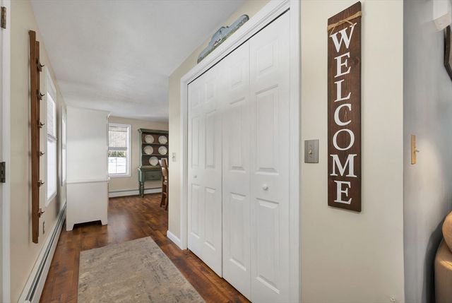 2 Celeste Terrace, Sandown, NH 03873