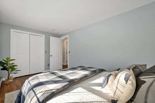 2 Celeste Terrace, Sandown, NH 03873