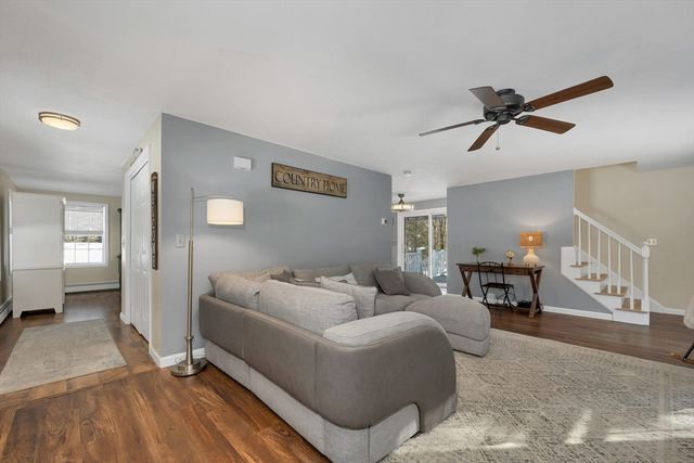 2 Celeste Terrace, Sandown, NH 03873