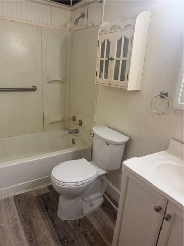 210 N Main Street, Blue Ridge, TX 75424