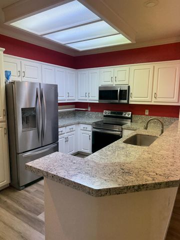 3350 Spring Garden Dr, Turlock, CA 95382