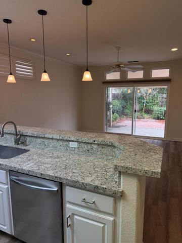 3350 Spring Garden Dr, Turlock, CA 95382