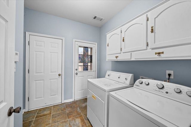 10443 KENSINGTON CIR, Collierville, TN 38017