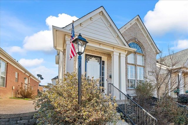 10443 KENSINGTON CIR, Collierville, TN 38017