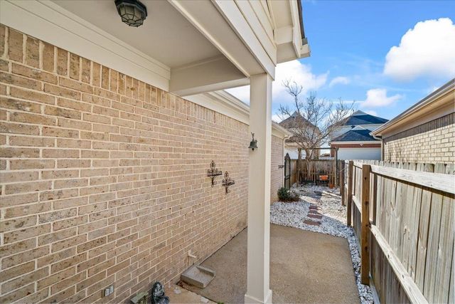 10443 KENSINGTON CIR, Collierville, TN 38017