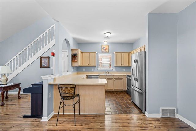 10443 KENSINGTON CIR, Collierville, TN 38017