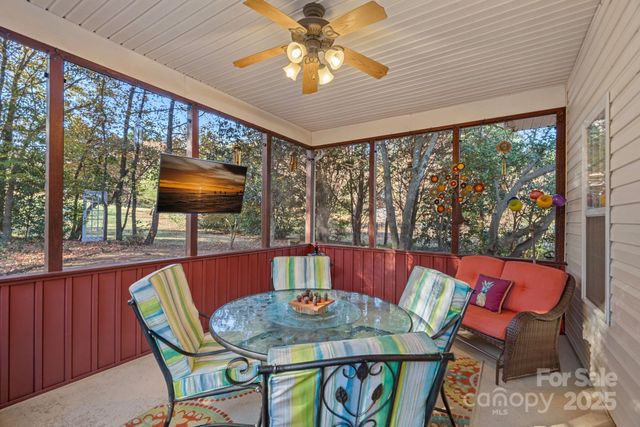 17428 Baldwin Hall Drive, Charlotte, NC 28277