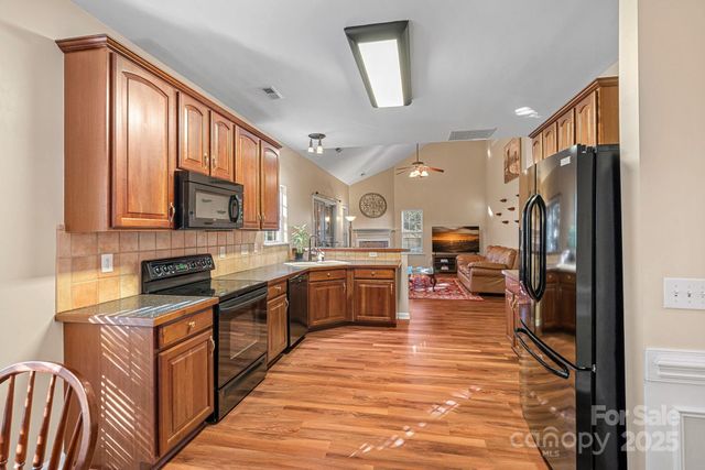 17428 Baldwin Hall Drive, Charlotte, NC 28277