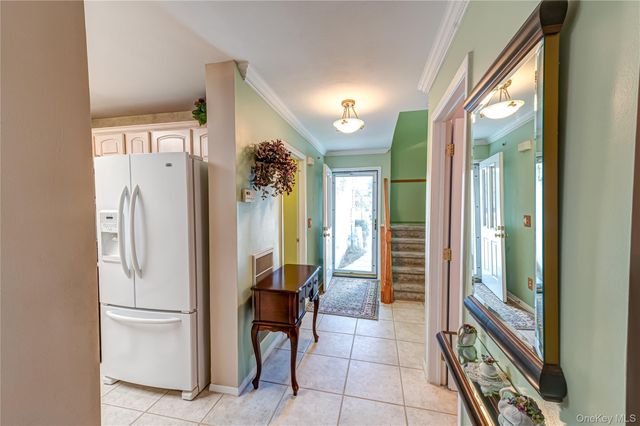 210 Erik Drive, East Setauket, NY 11733