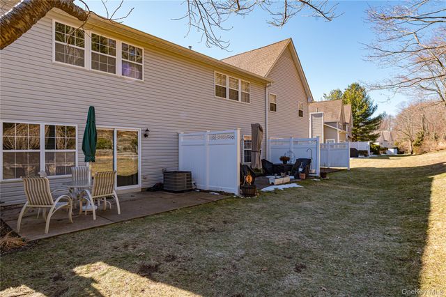 210 Erik Drive, East Setauket, NY 11733