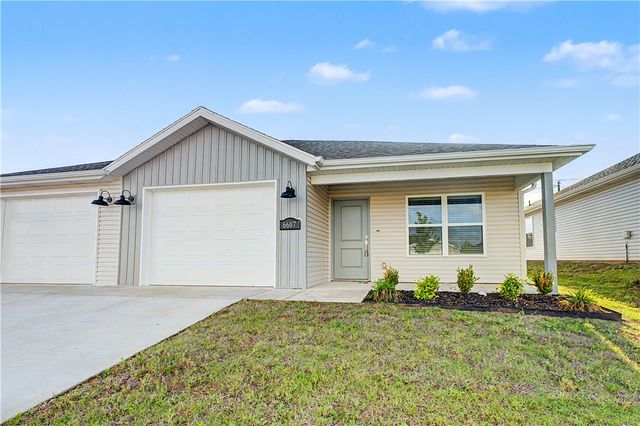 6605 & 6607 NW Altus Street, Bentonville, AR 72713
