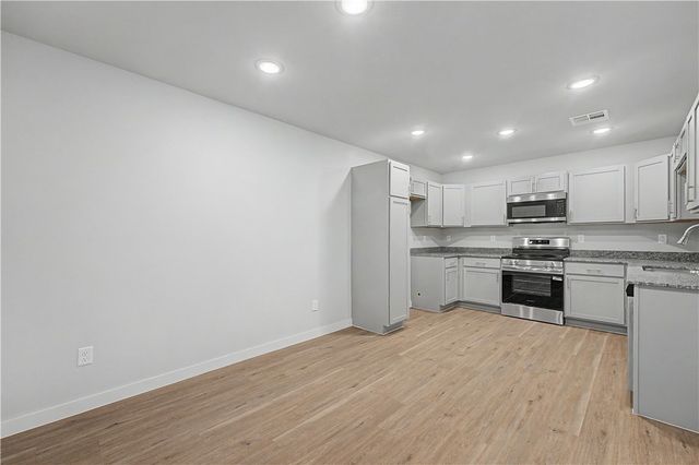 6605 & 6607 NW Altus Street, Bentonville, AR 72713