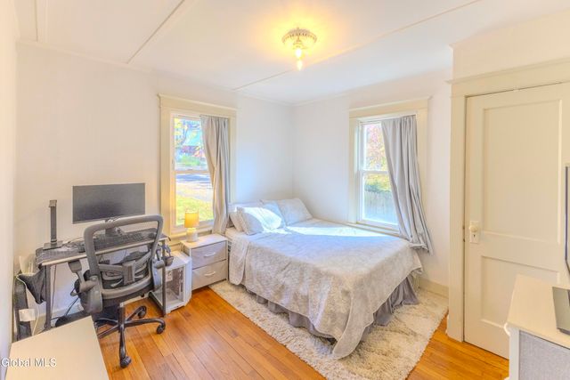 41 Mountainview Avenue, Albany, NY 12208