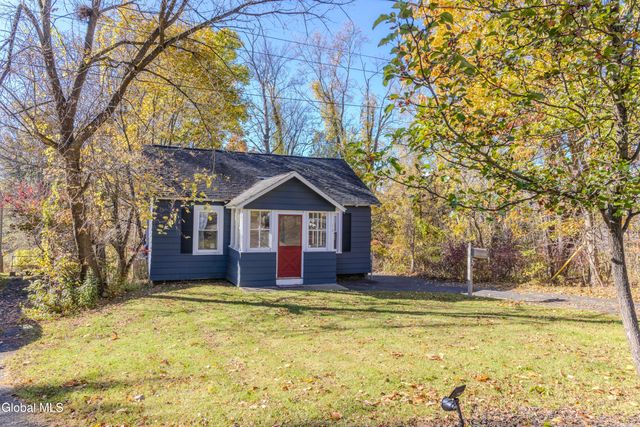 41 Mountainview Avenue, Albany, NY 12208