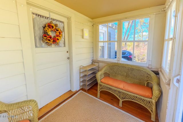 41 Mountainview Avenue, Albany, NY 12208