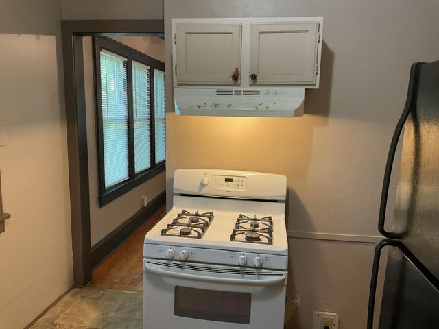 2430 Logan Avenue N, Minneapolis, MN 55411
