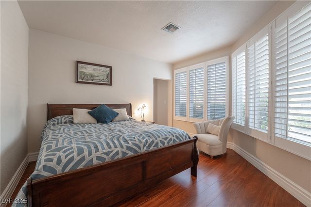 8169 Pinnacle Peak Avenue, Las Vegas, NV 89113