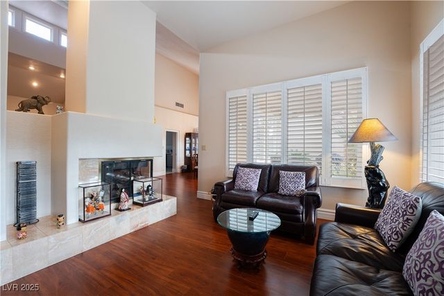 8169 Pinnacle Peak Avenue, Las Vegas, NV 89113