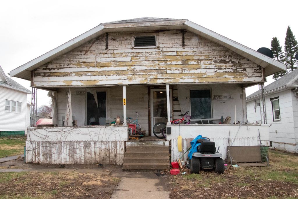 107 E Larue Street, Streator, IL 61364