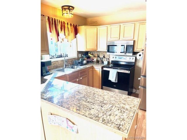 20762 E 44th Ave, Denver, CO 80249