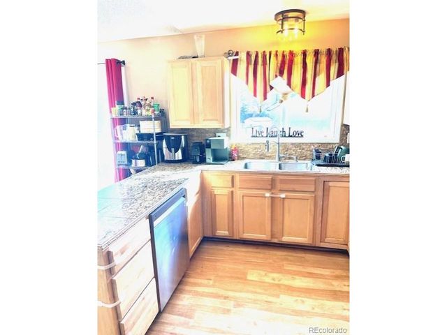 20762 E 44th Ave, Denver, CO 80249