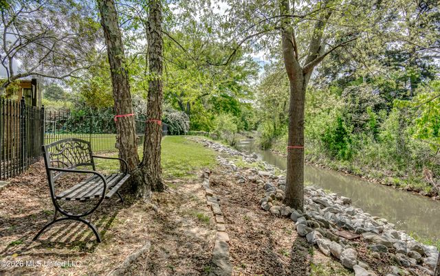 127 Eastside Drive, Brandon, MS 39047