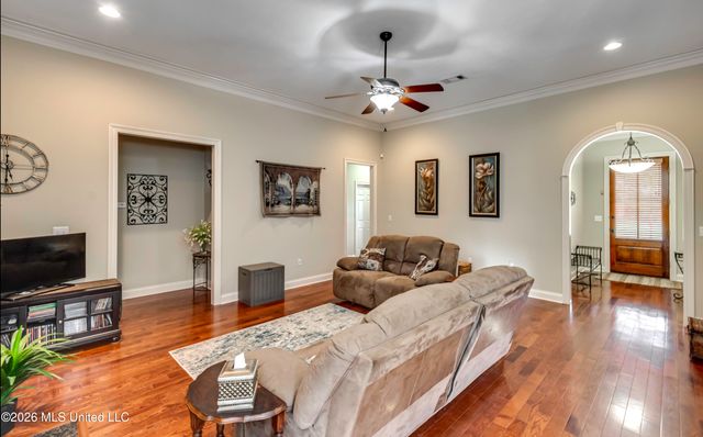 127 Eastside Drive, Brandon, MS 39047