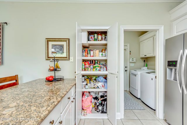 127 Eastside Drive, Brandon, MS 39047