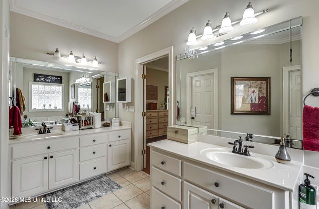 127 Eastside Drive, Brandon, MS 39047